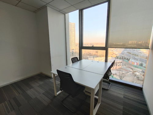 望京诚盈中心丨精装带家具丨使用率高丨地铁直达丨随时看出租 办公楼租赁 北京我爱我家